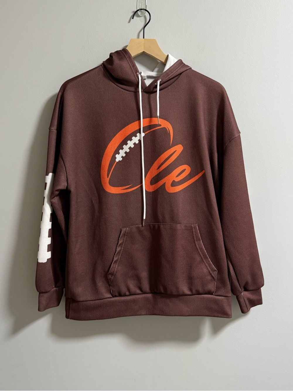 Cleveland Browns Game Day Hoodie - Picture 3 of 7